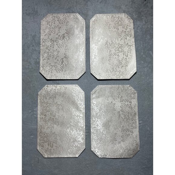 Set of 4 Elegant Ivory Shimmer Holiday Christmas Placemats by Better Home - Picture 3 of 6
